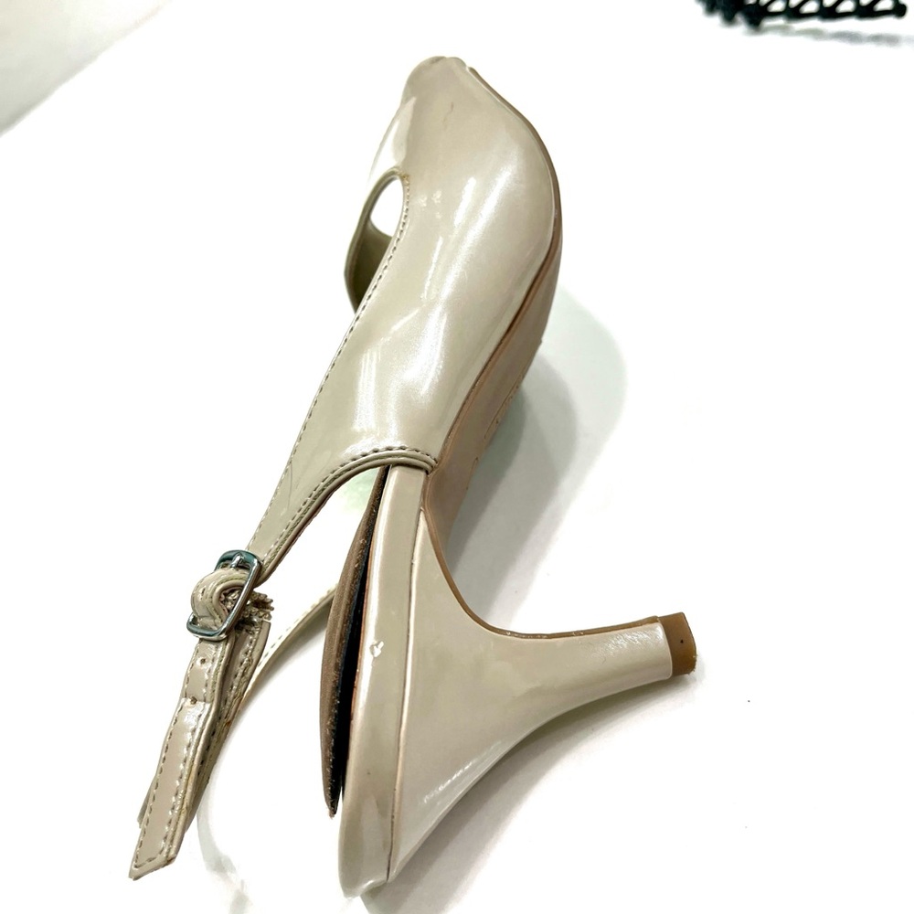 3/$25 Kelly & Katie Slingback Heels - Picture 7 of 8